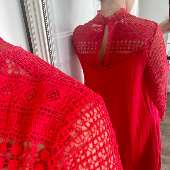 Red dress with side pockets - Picture 4 of 8